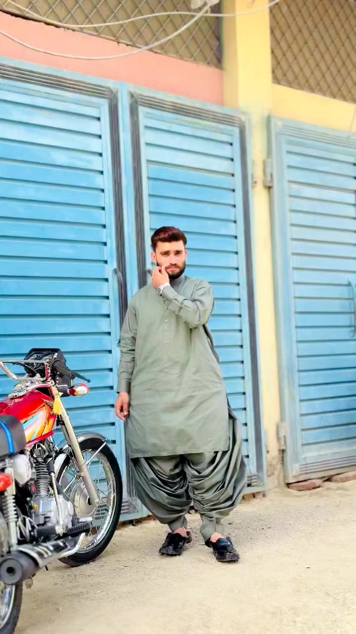 @👑Nawab Latif👑