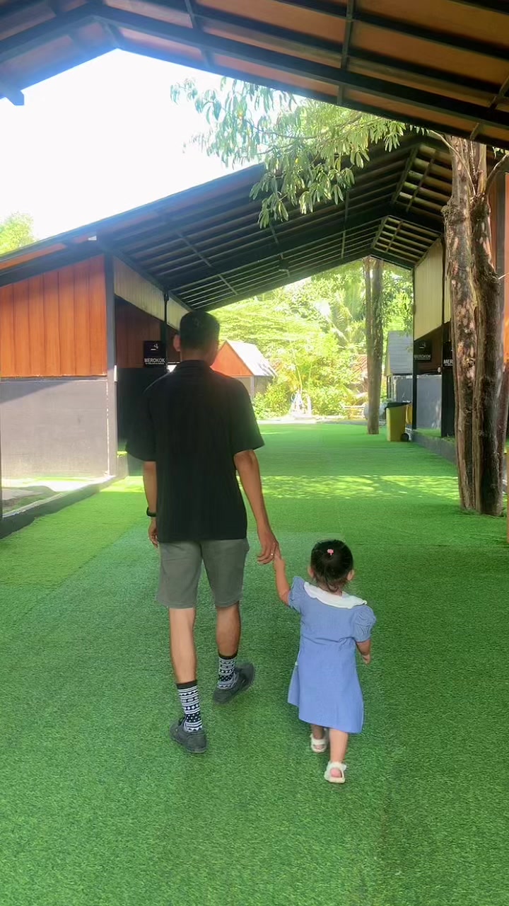 @v a