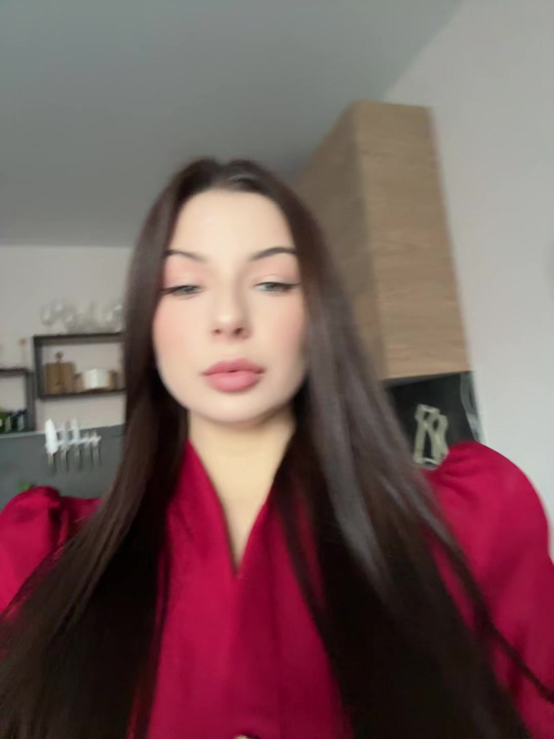 @r_0_m_A_n_0_v_A