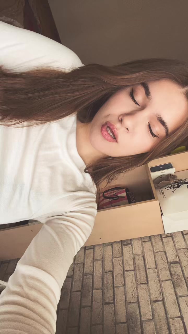 @a.log.d