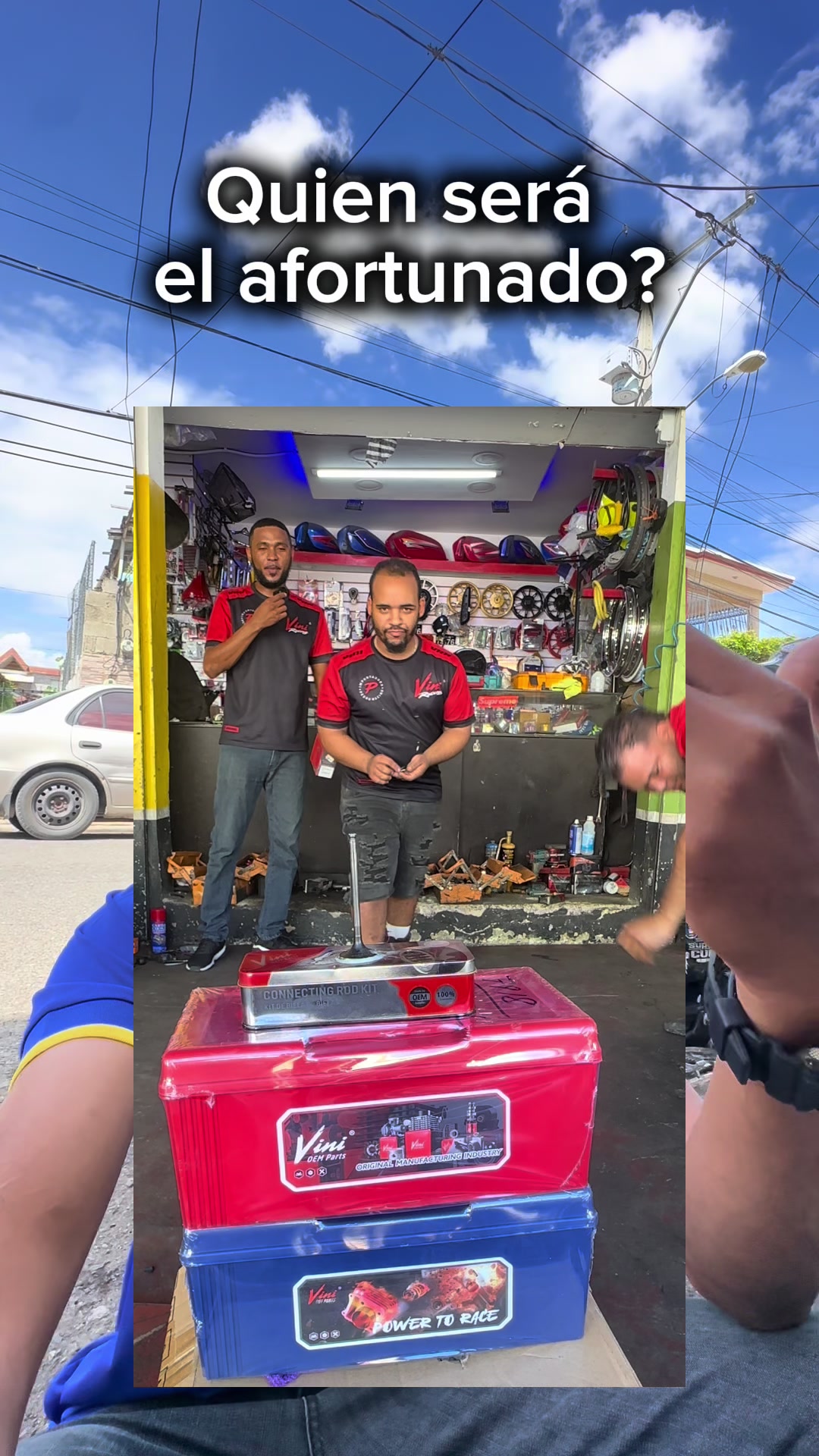 @Dominicanos en moto.