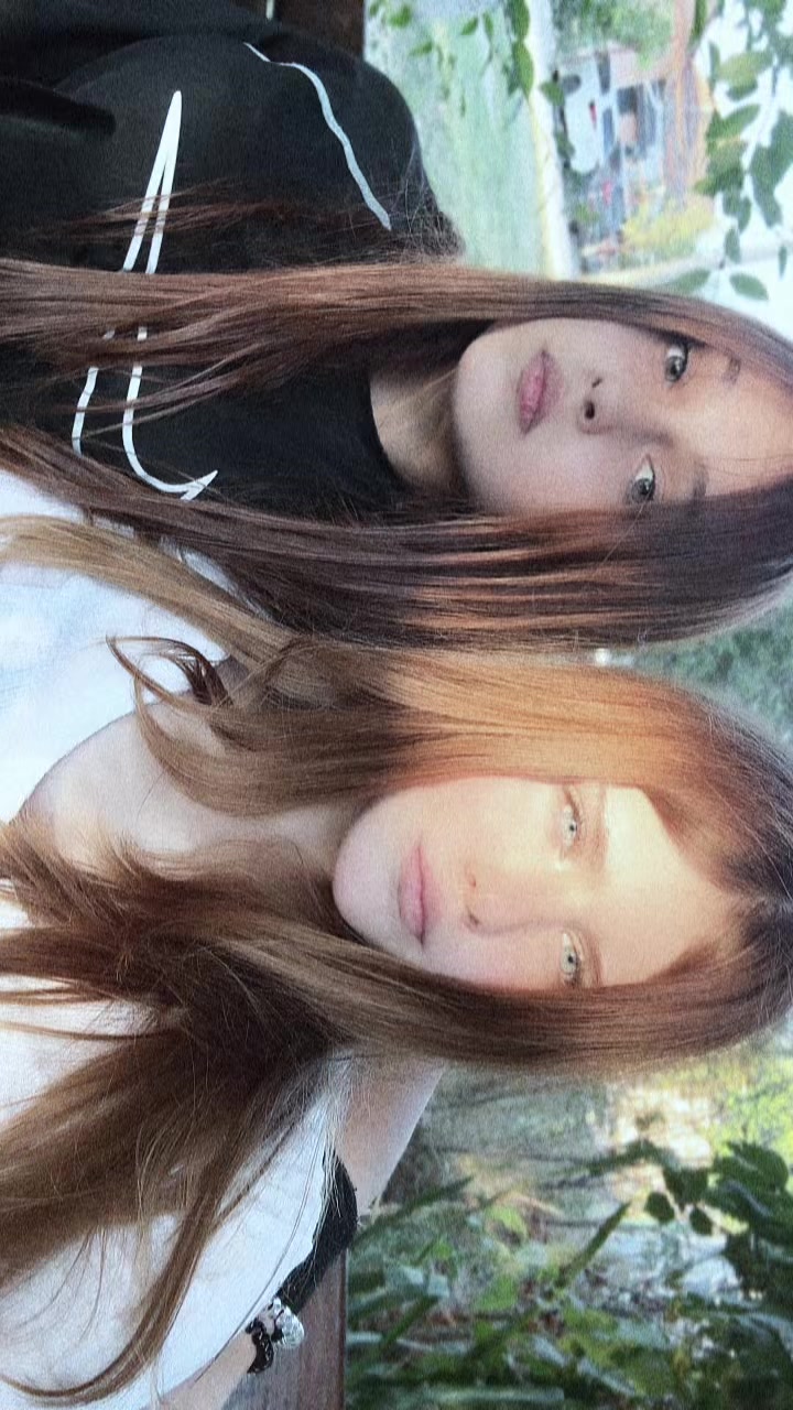 @juliaa