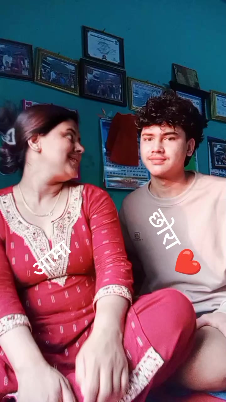 @Mina Pun356