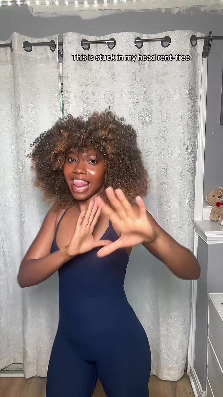 @laetitia