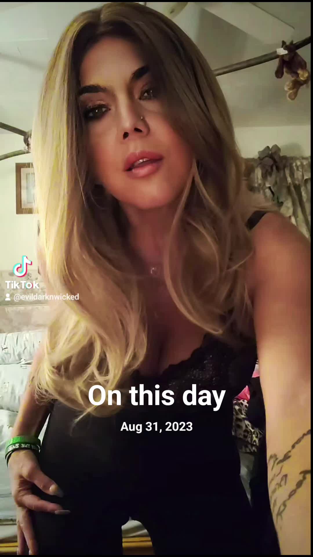 @evildarkwicked ❌️