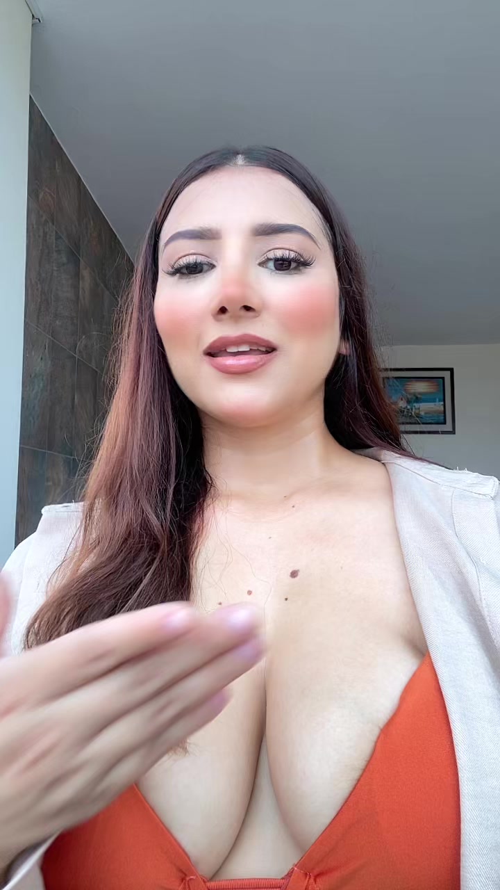 @Zuleika Palma 👑