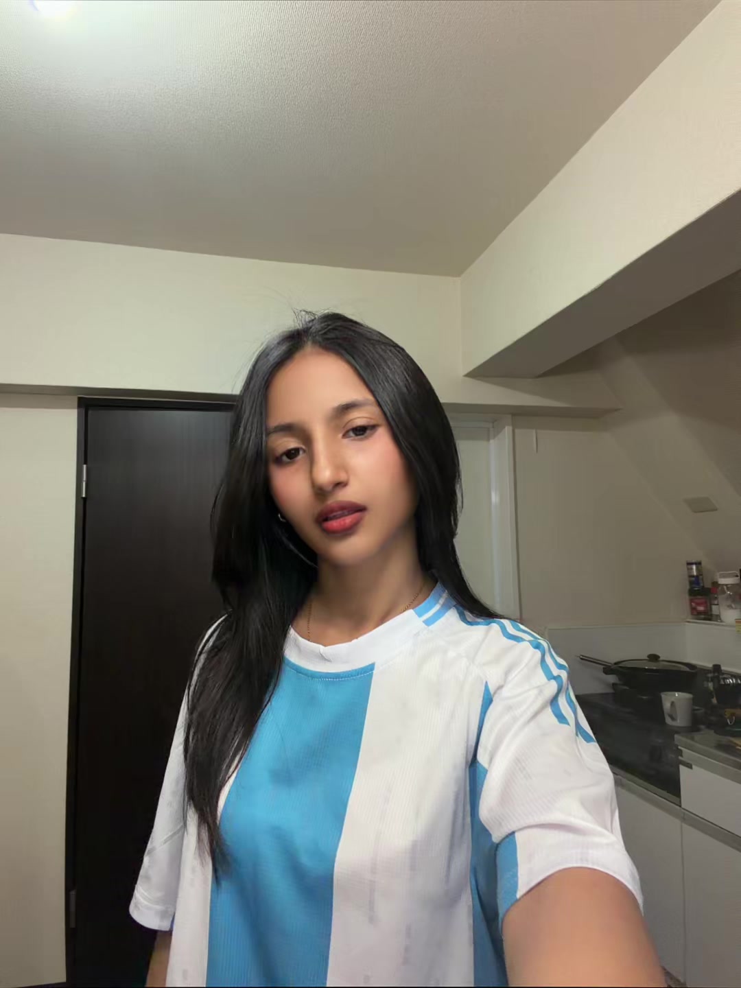 @ASMITA THAPA🐼❤️