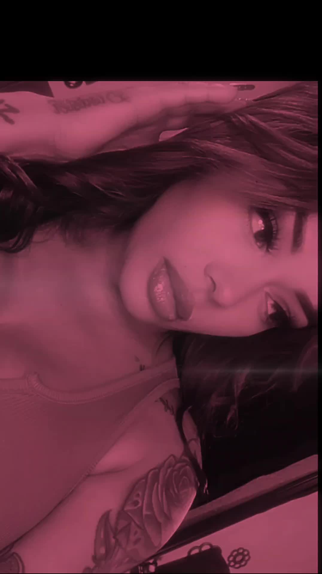 @Karina🌸