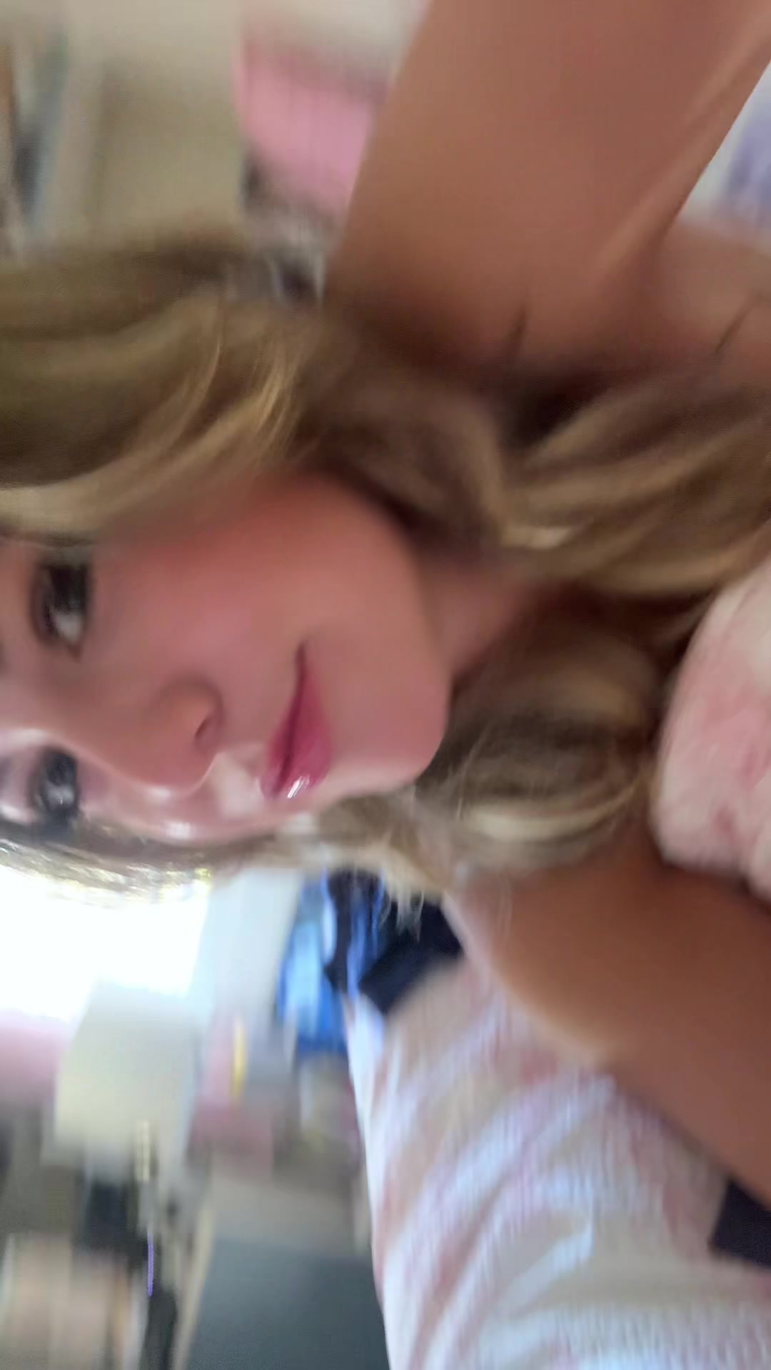 @notameliapesirii