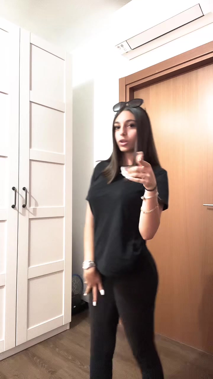 @sophiiii