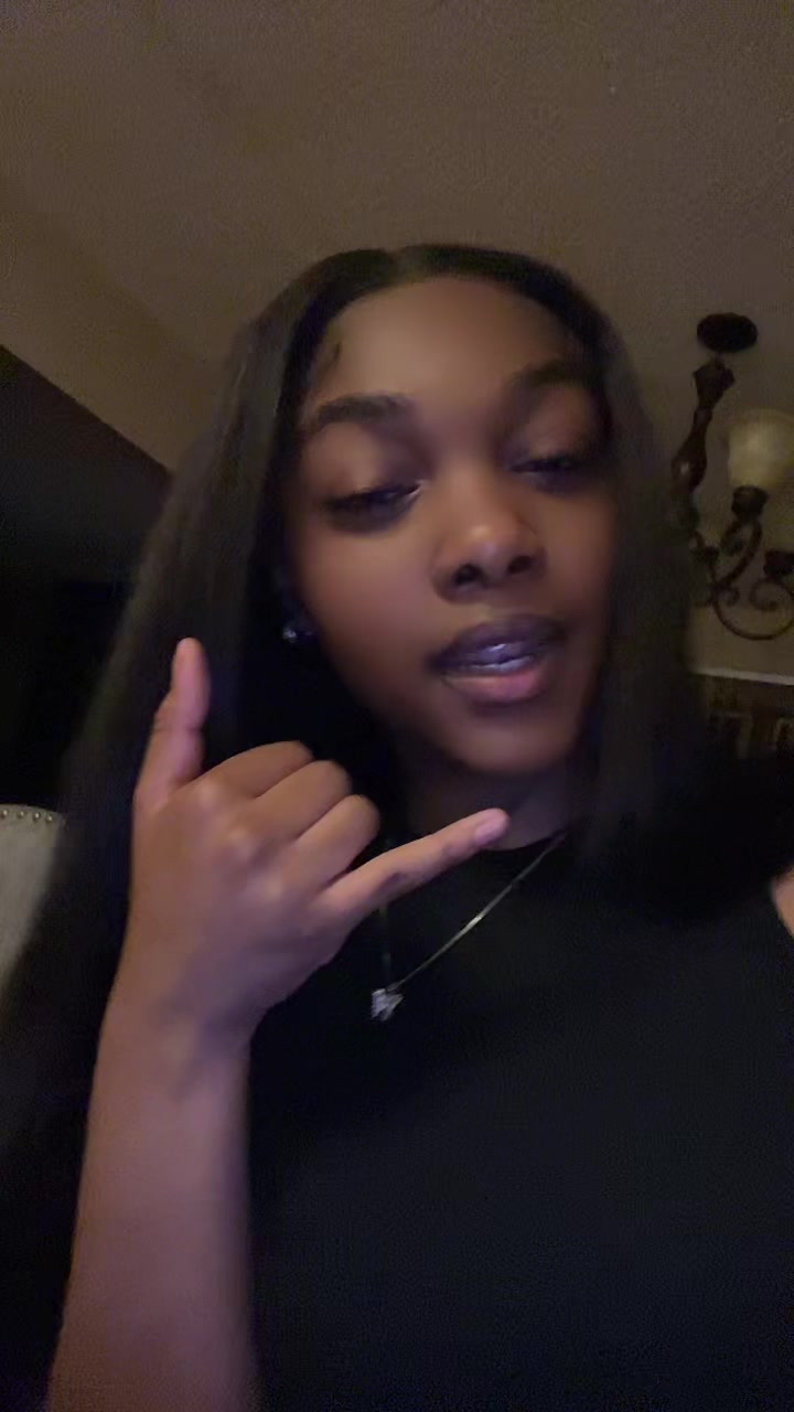 @Briaa