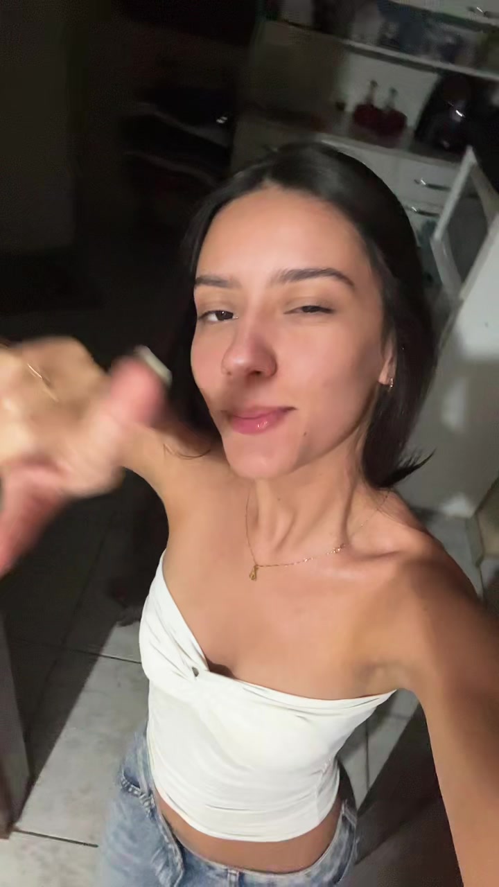 @_brunaaleao