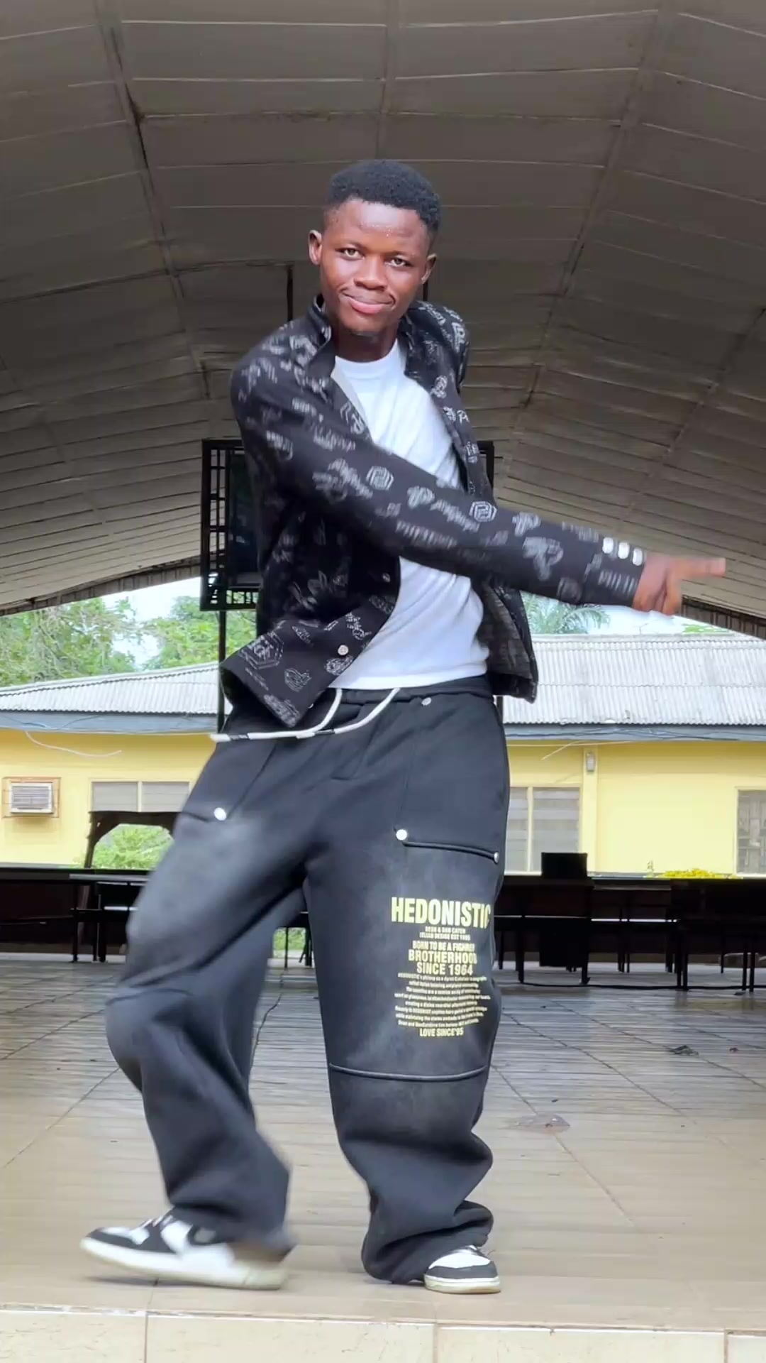 @ADETOMIWA 🤍♻️