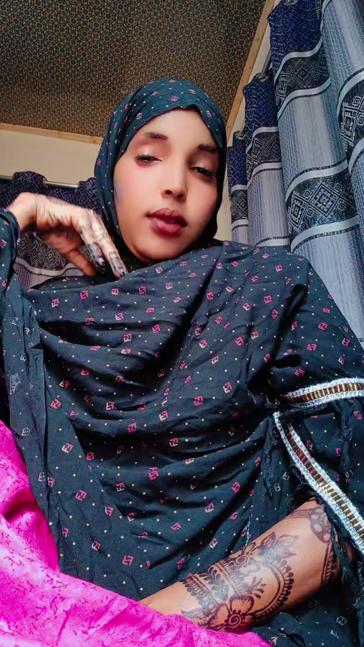 @Ayeeyo Xaliimo