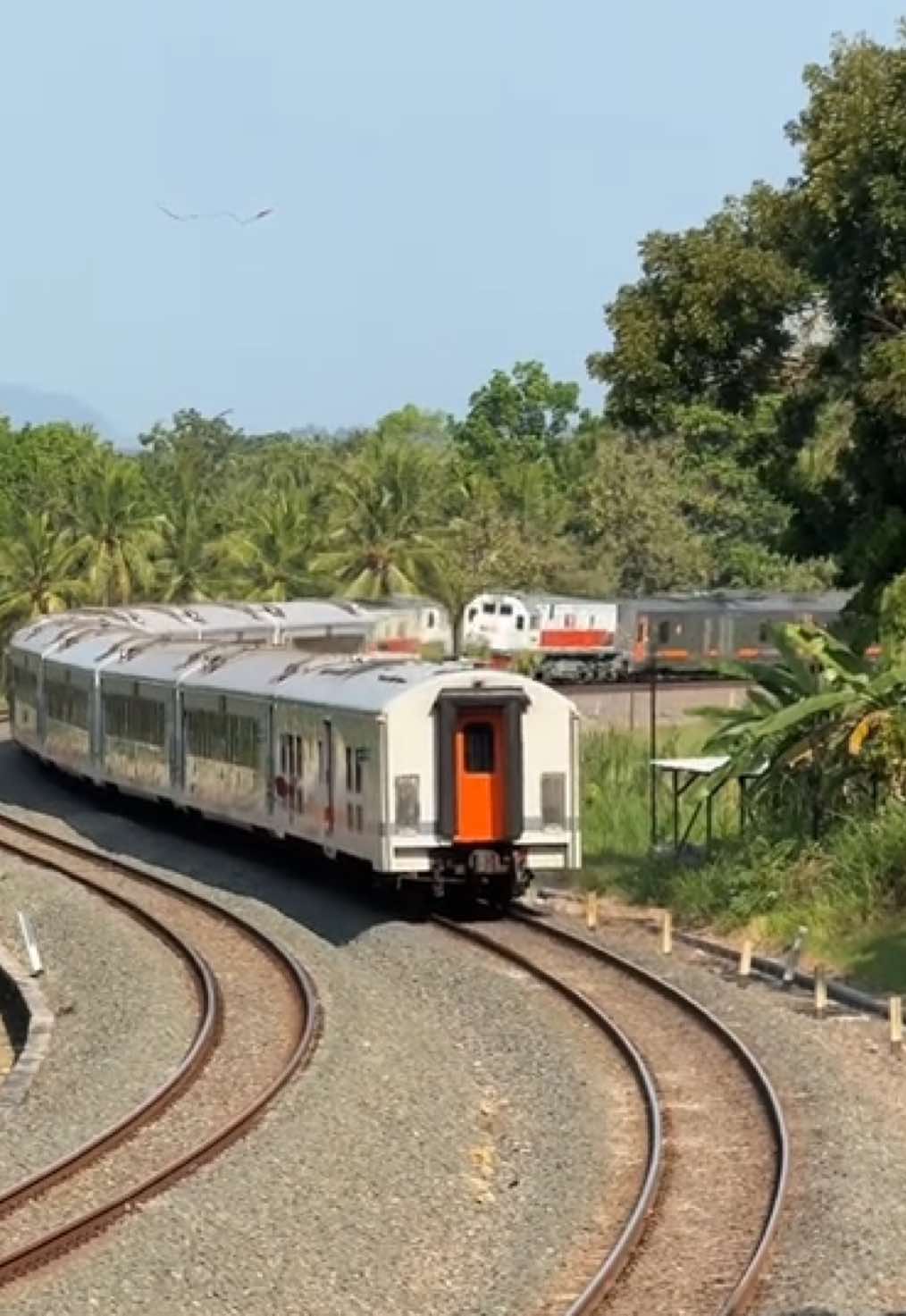 @Train_Story