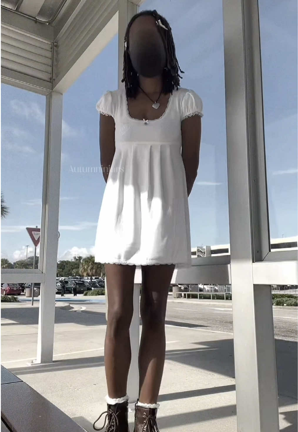 @Bon Bon 𝜗𝜚