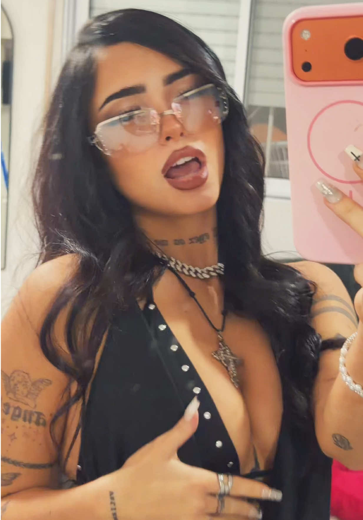 @Valentina Goldzen
