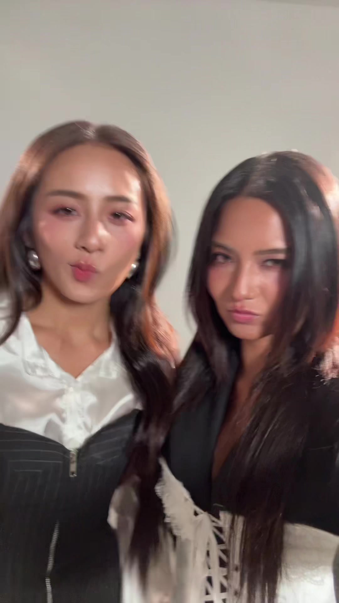 @krissha
