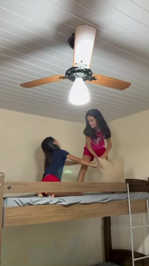 @Oq as feias tá aprontando