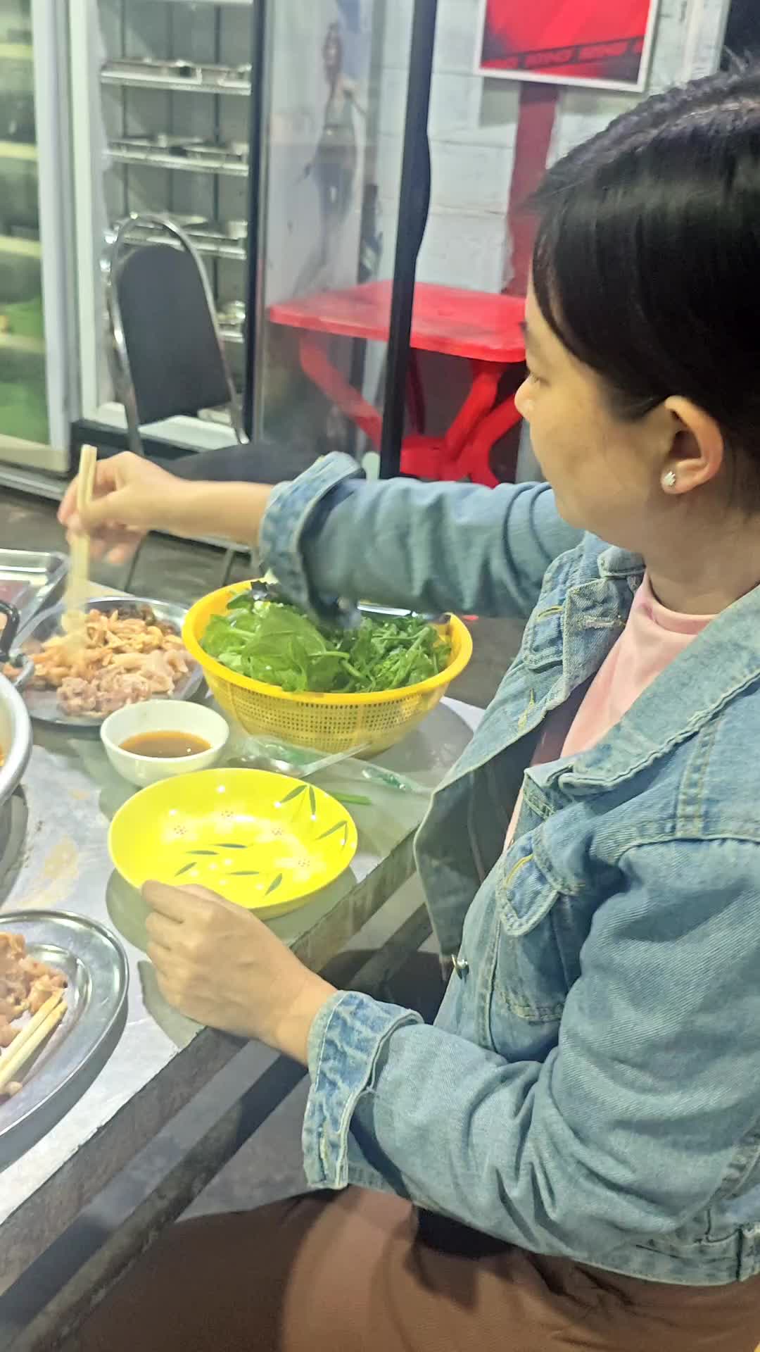 @Gu Sar Moe Yee
