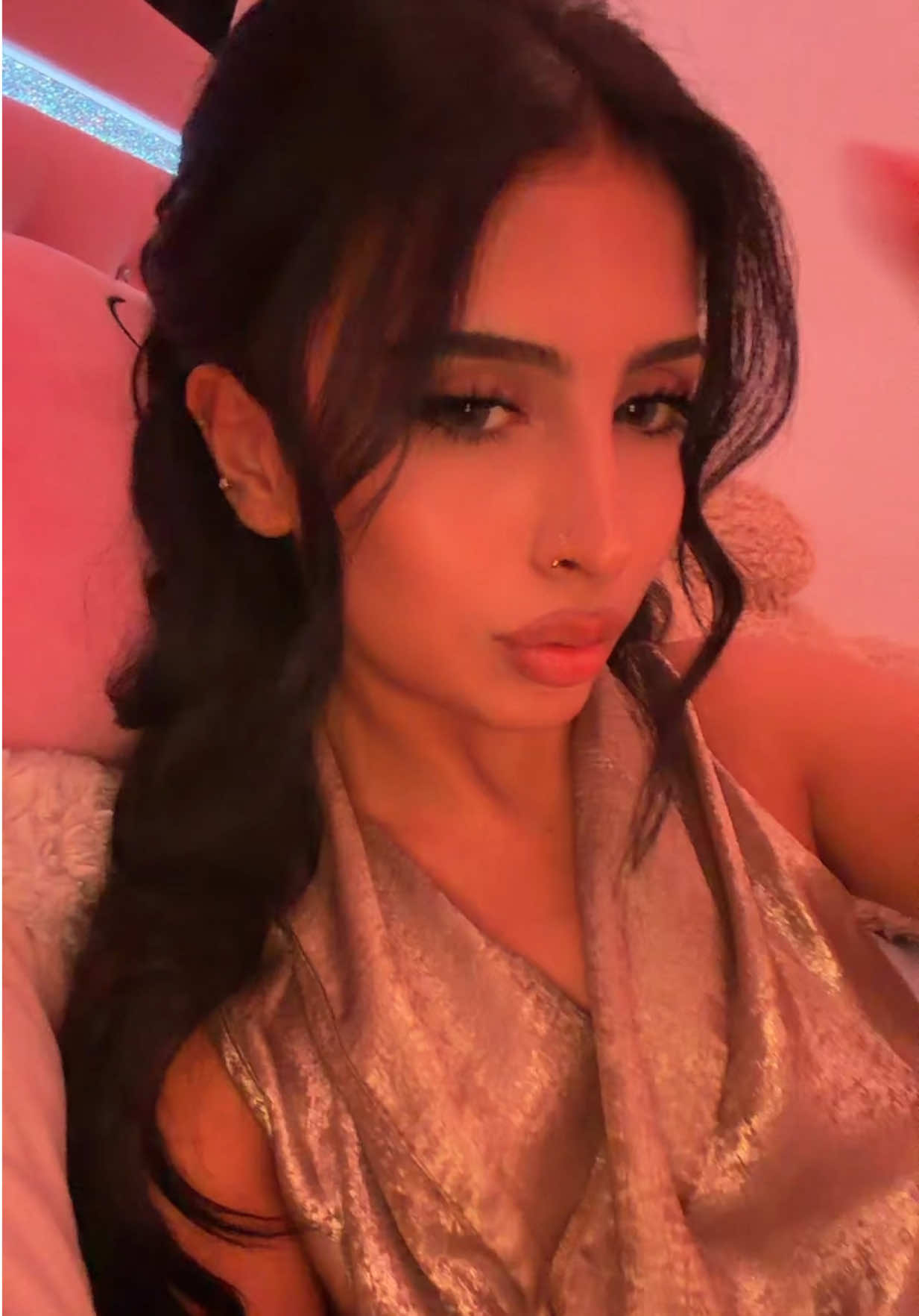 @Esra🇸🇾