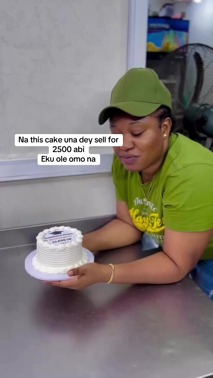 @mbs_cakes_pastries