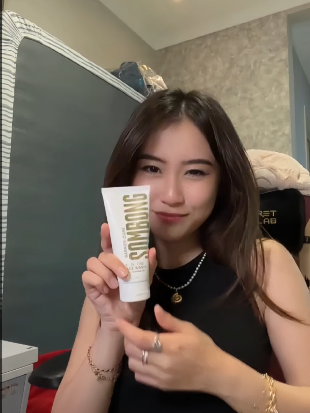 @SOMBONG.ID