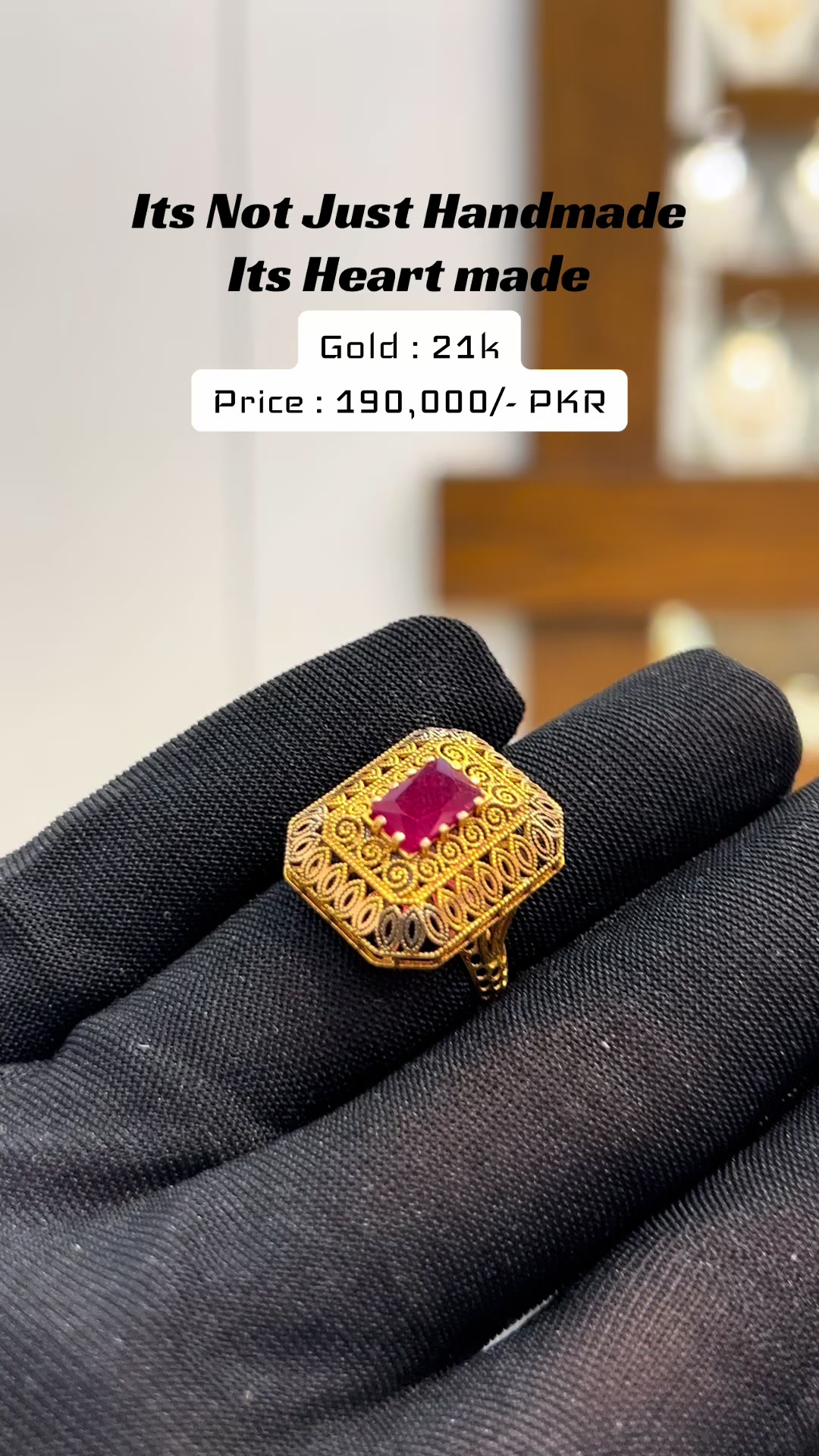 @مرحبا&ensp;جیولرز&ensp;&ensp;(&ensp;M&ensp;J&ensp;)