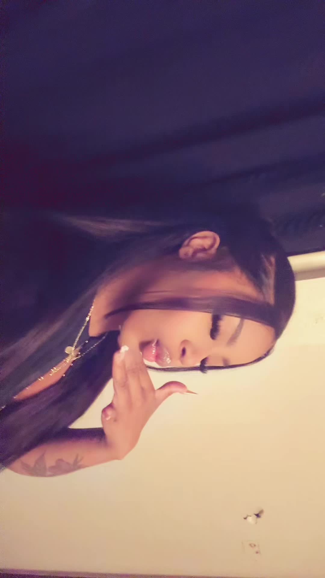@Carshai