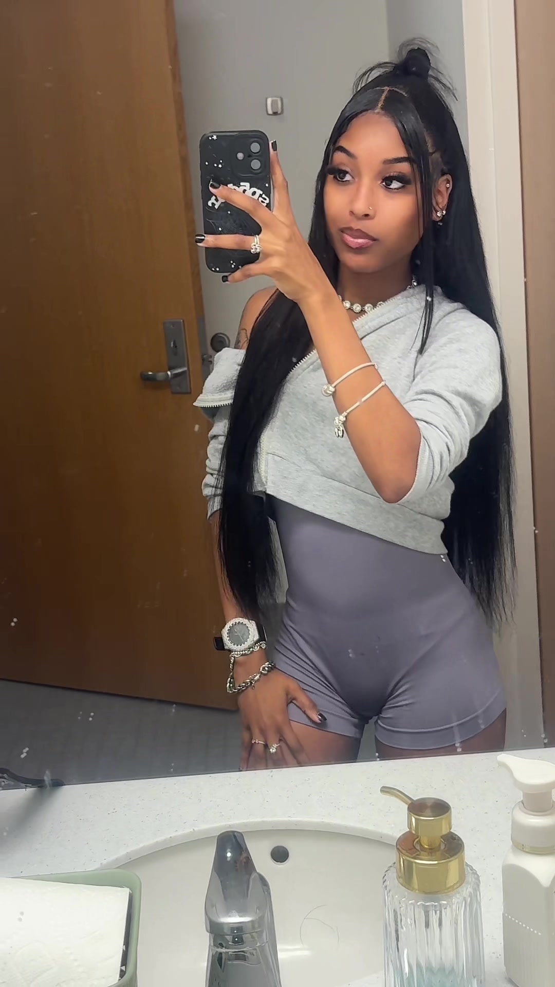 @niyah ✰