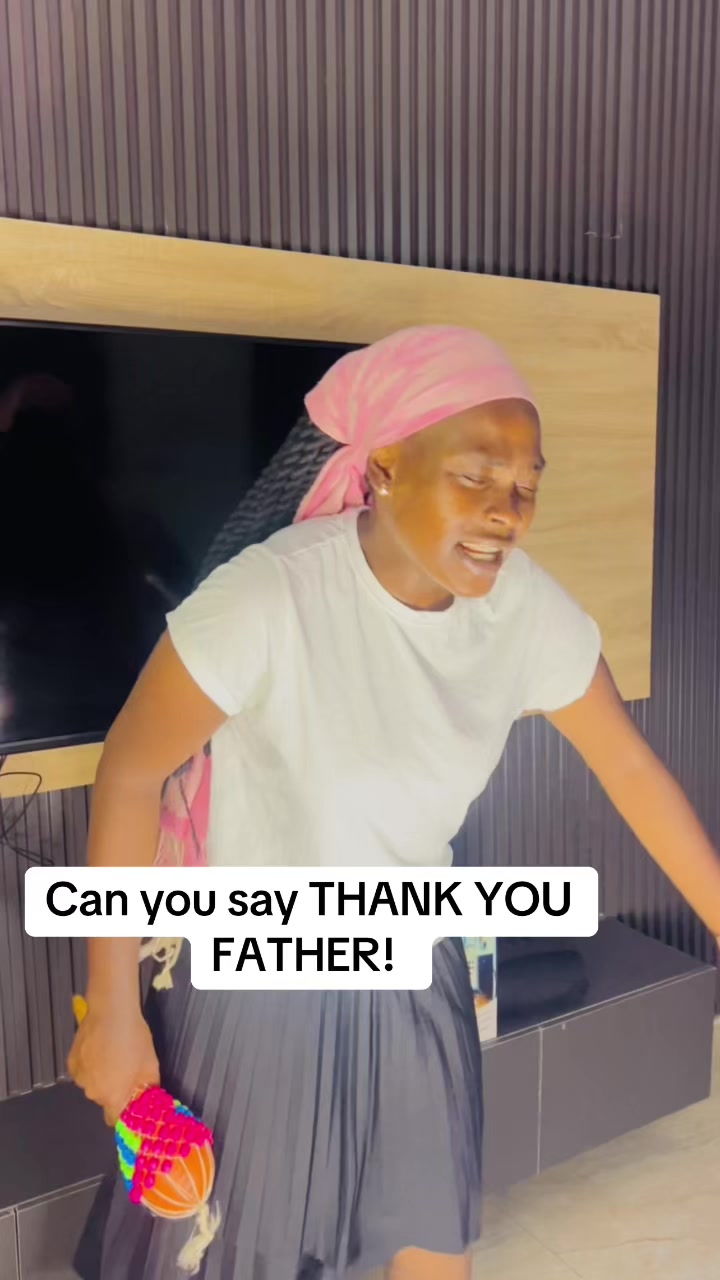 @Annienwamba