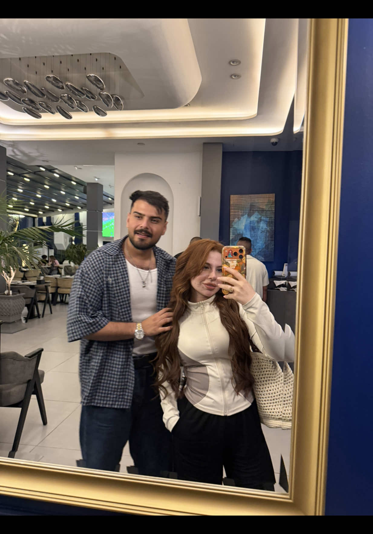 @نور الحمره 👩🏻🦰