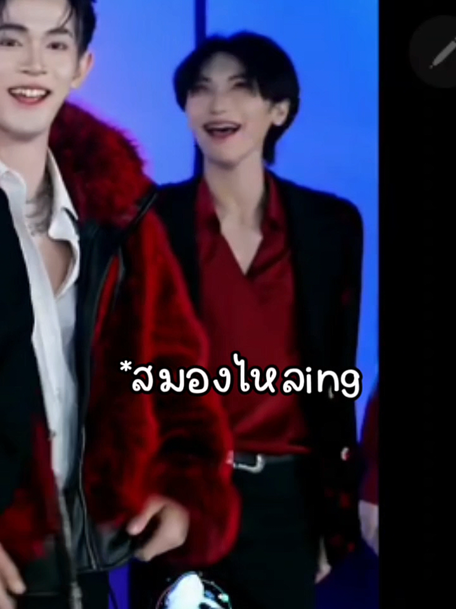 @ปาล์มจะ(ไป)ติ่ง🍀🦊