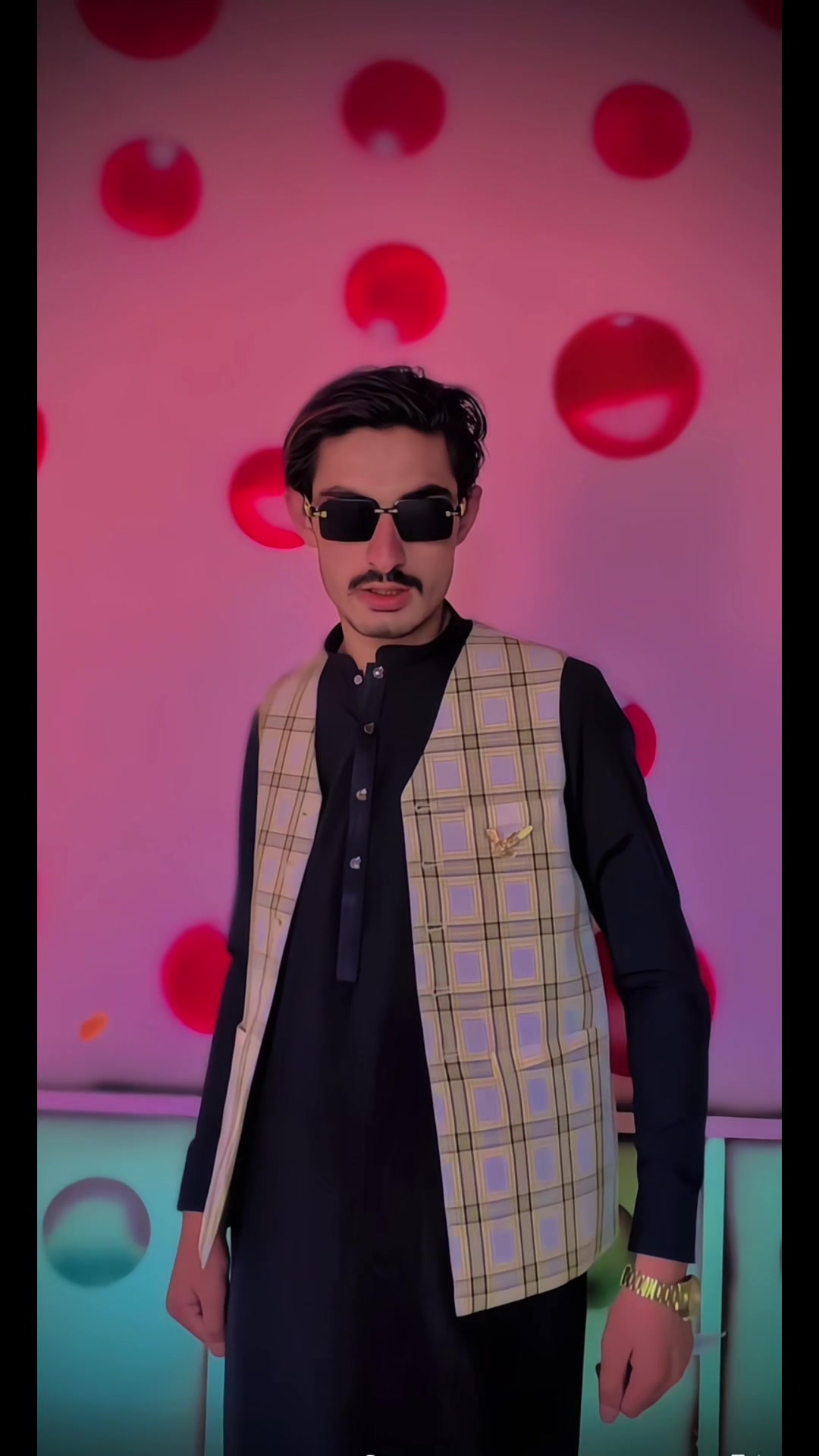 @👑 𝐊𝐈𝐍𝐆 𝐎̰𝐅̰ ۔اورکزئ 👑