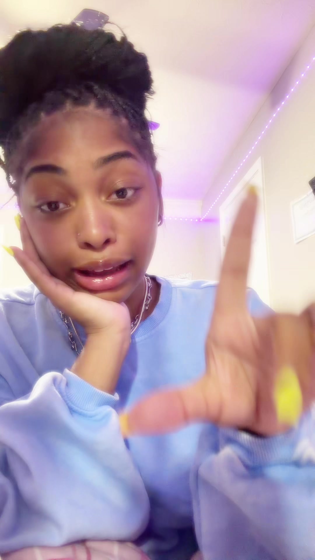 @Chrissy🥰