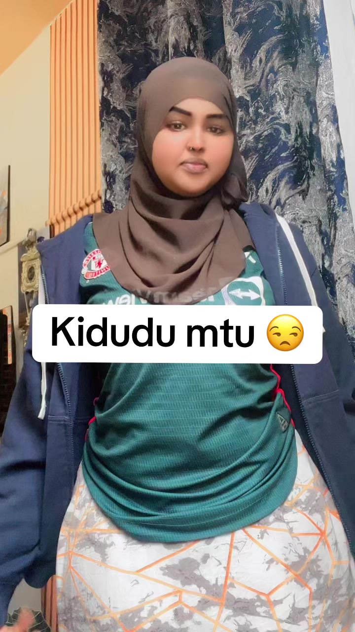 @Queen iftizam 🎀🥀
