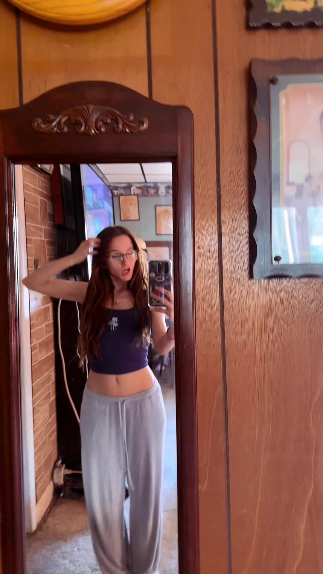 @akayfromfla