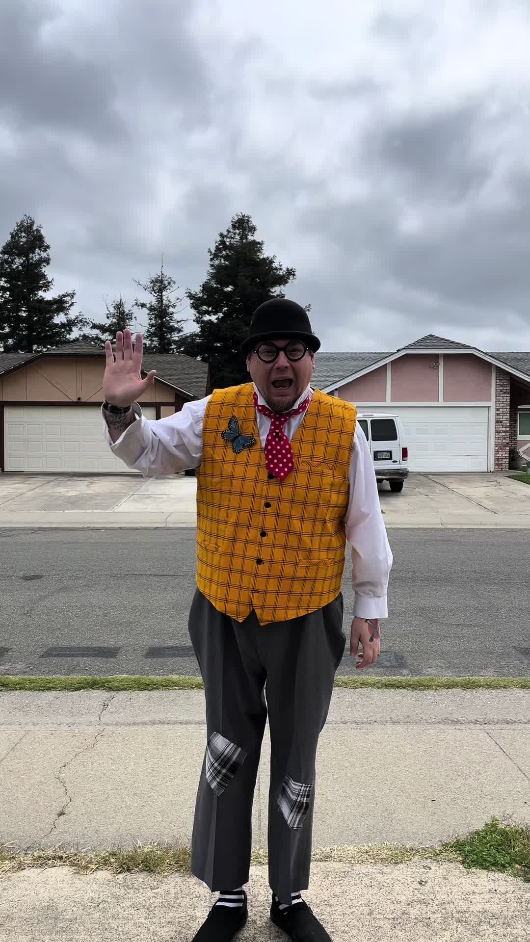 @Richy Bee One-man Circus