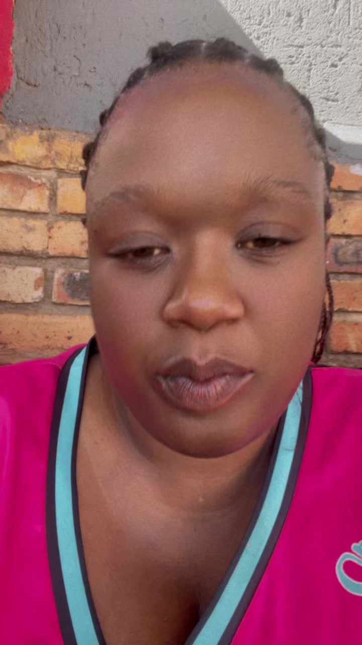 @MPHOLIZZ