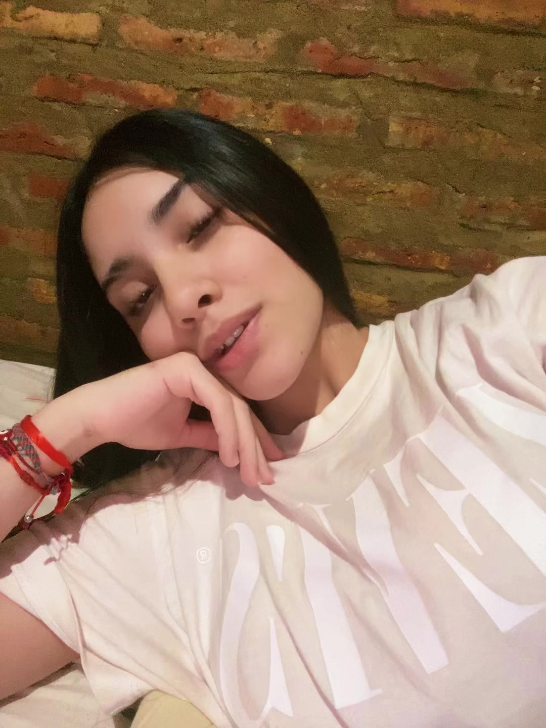 @Abril🖤