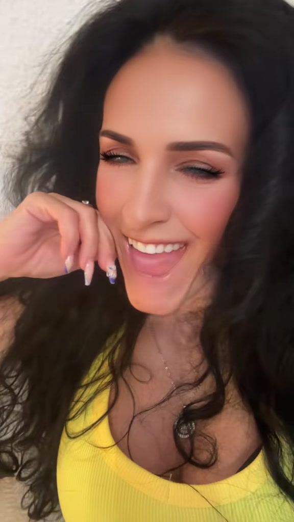 @Karolina