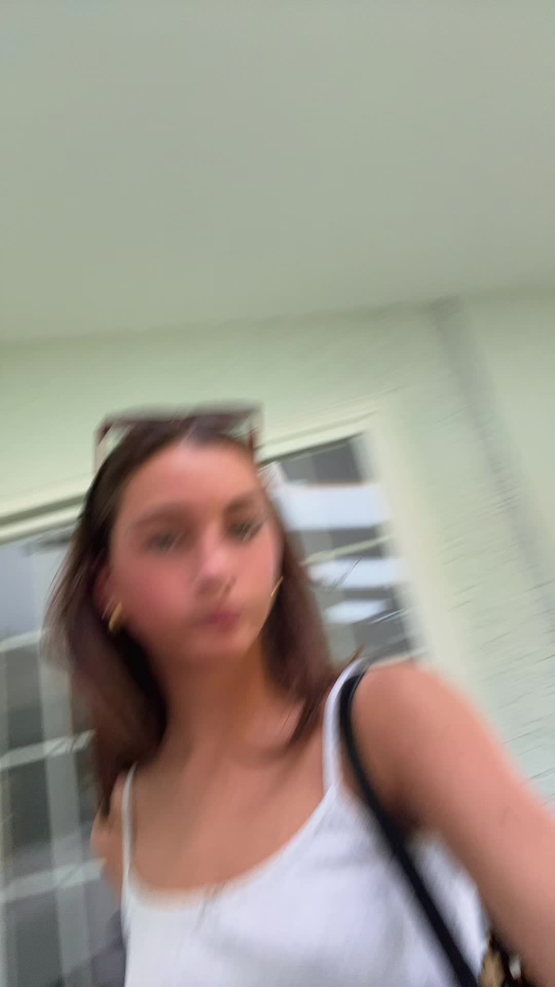 @CAROLINE