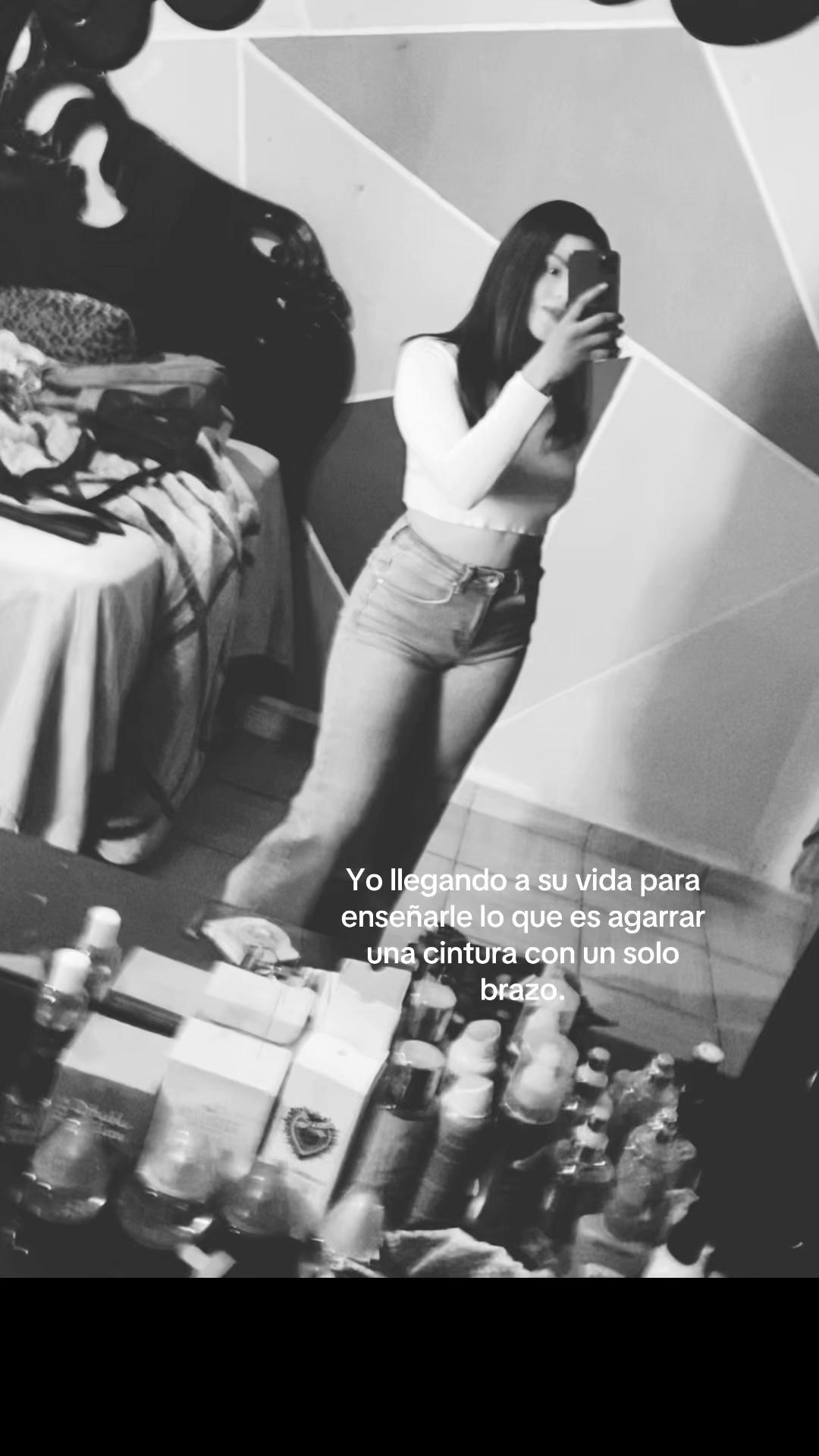 @MEL🌙