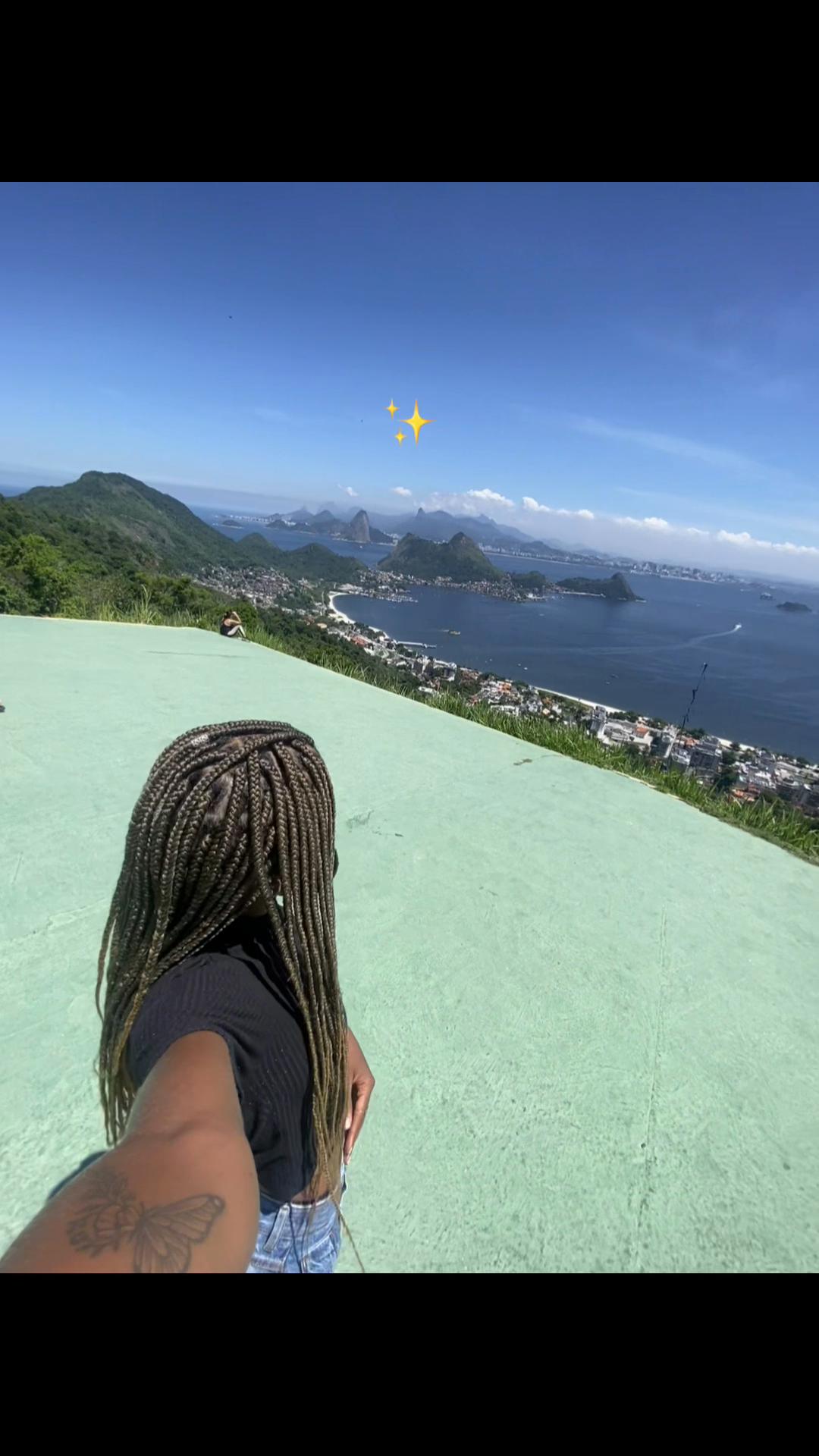 @Arianja