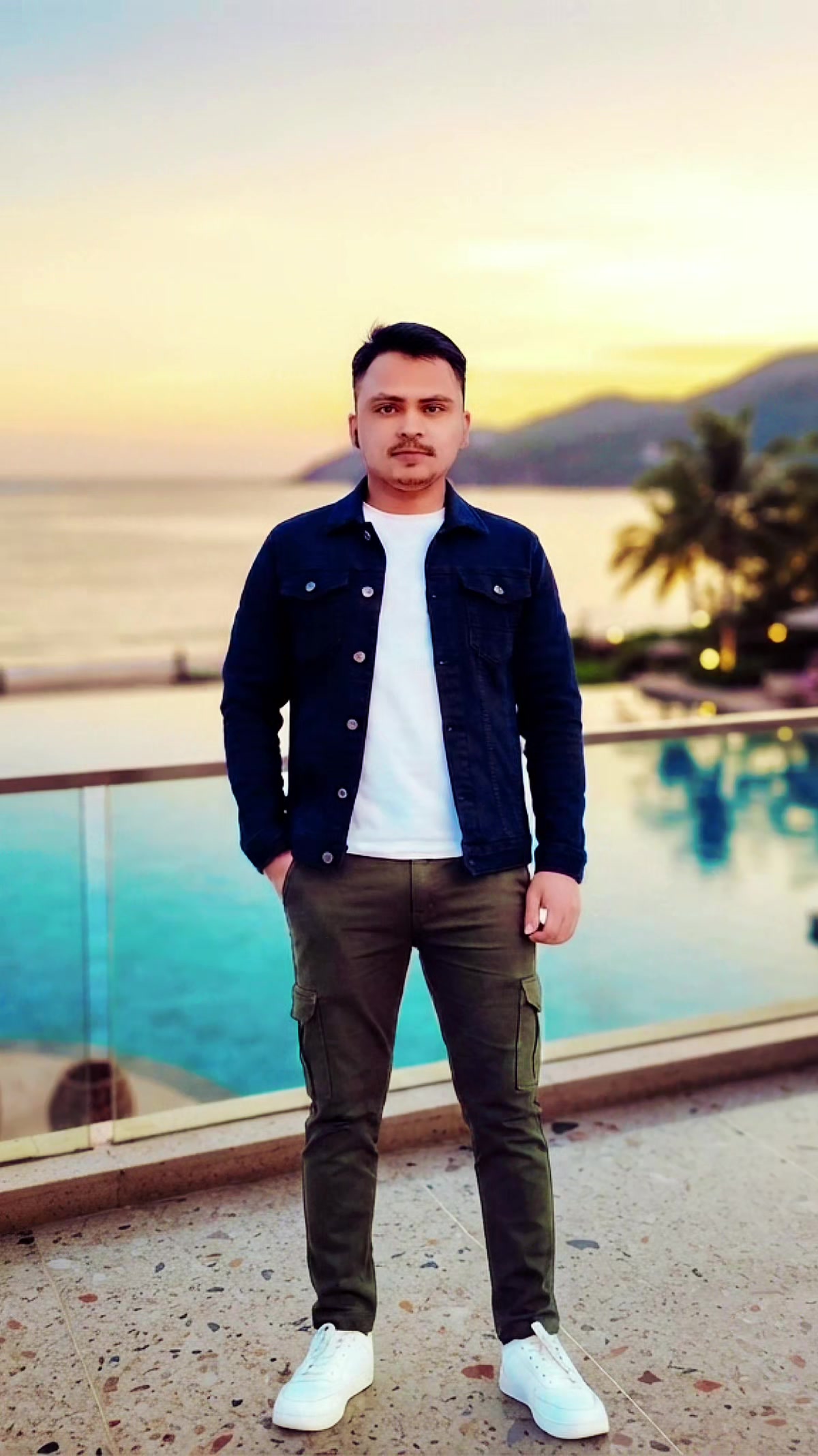 @🌎পৃথিবীর মানুষ স্বার্থপর🌏