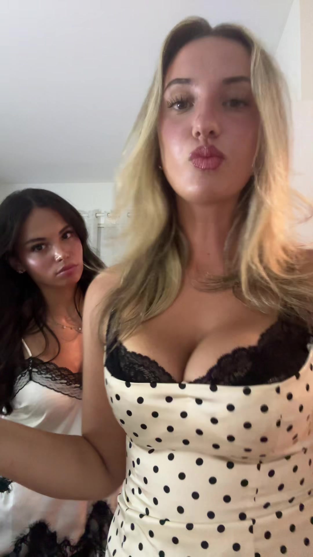 @hello