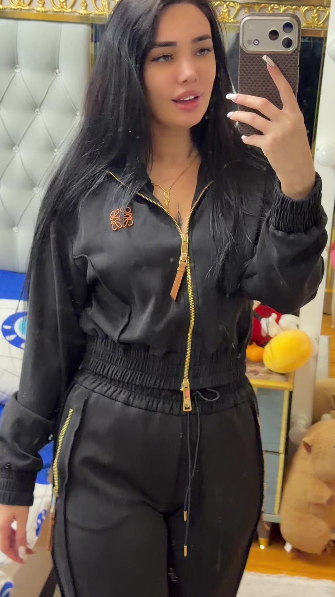 @Mavish_42