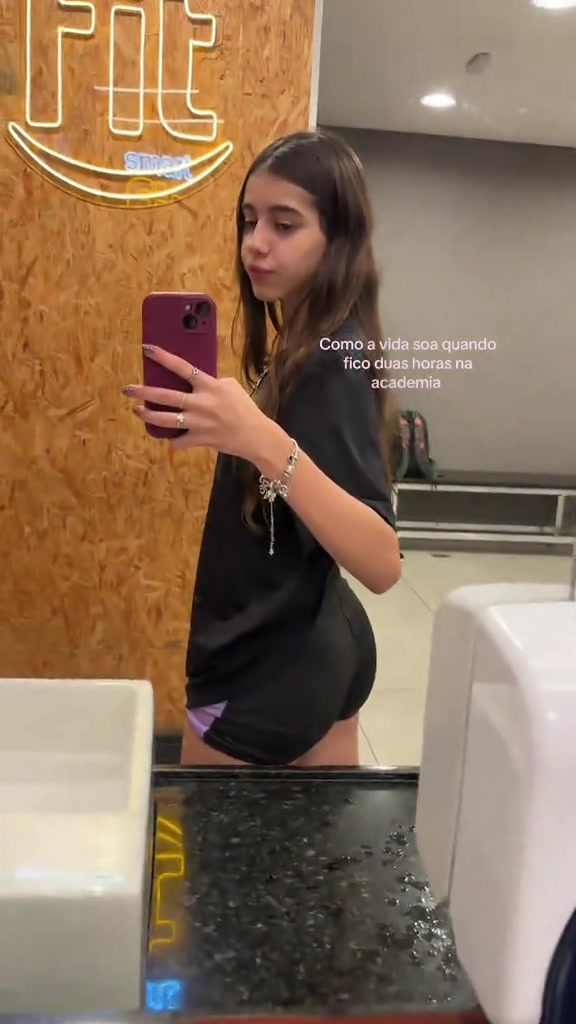 @Mia Mia