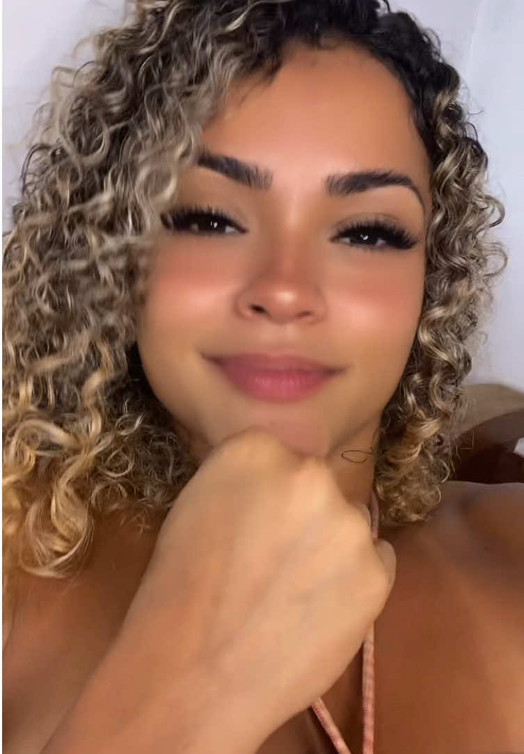 @sarah_soouzaa