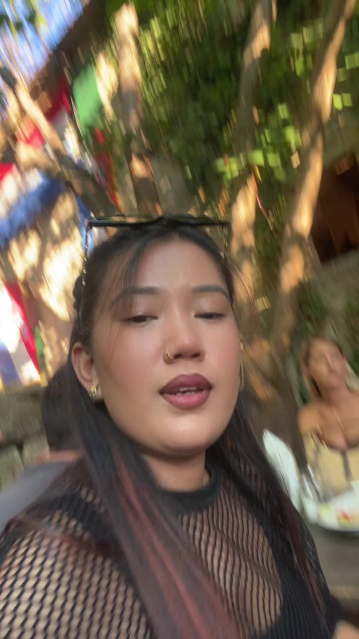 @Susmee Ťmz